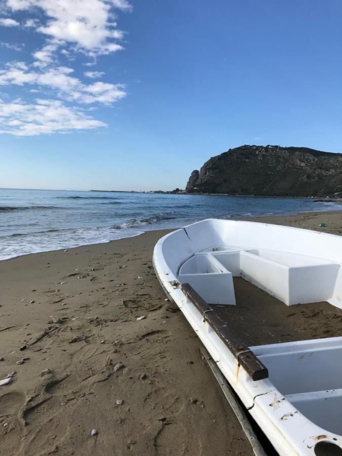 Alloggio Turistico Al Mare Sperlonga E Terracina Villa Lido Di Fondi Exterior photo